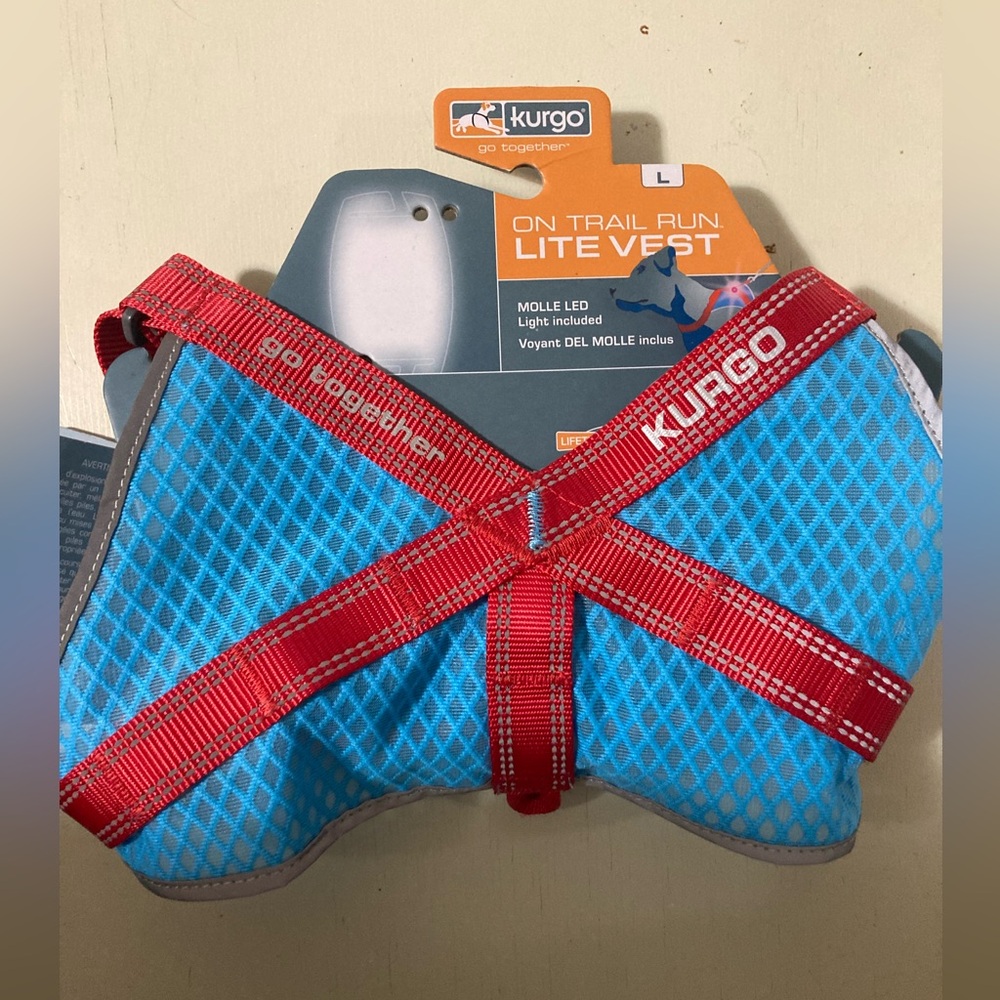 Kurgo On Trail Run Lite Vest - Blue and Red